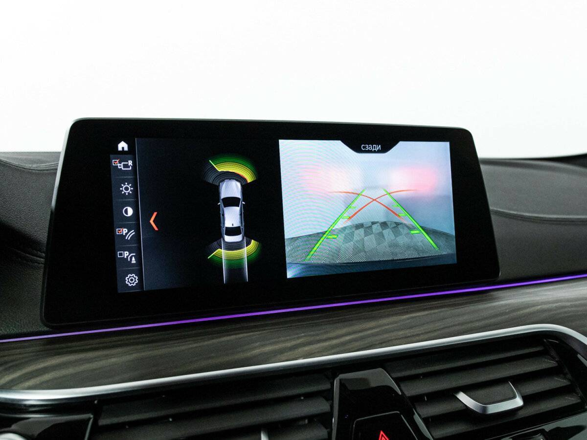 BMW 5 серии 530d xDrive, 2017 Фото №20