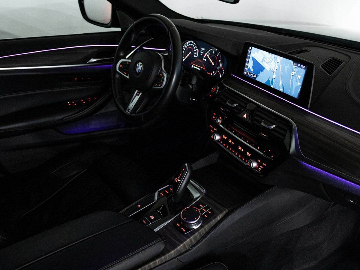 BMW 5 серии 530d xDrive, 2017 Фото №28