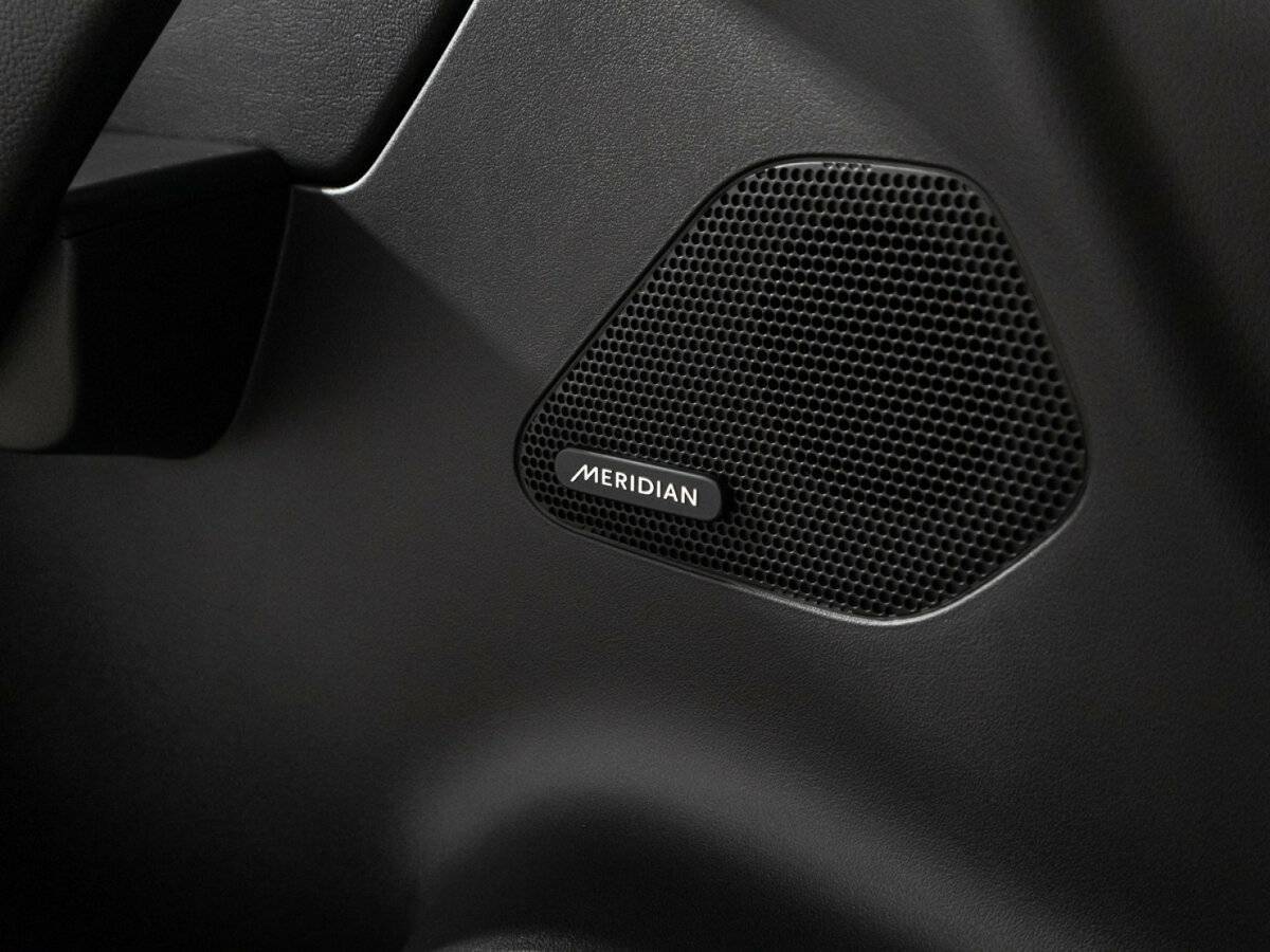 Jaguar F-Pace, 2017 Фото №21