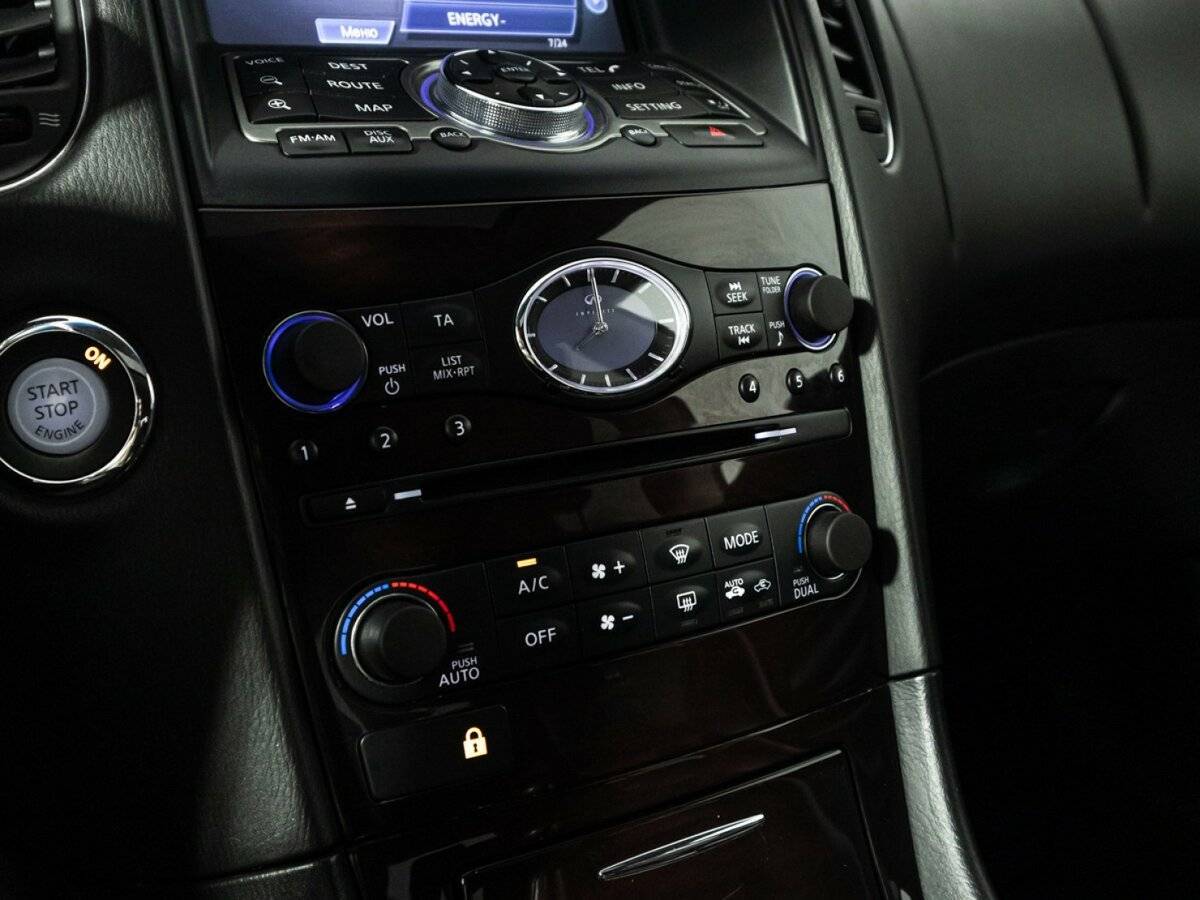 Infiniti EX25, 2011 Фото №23