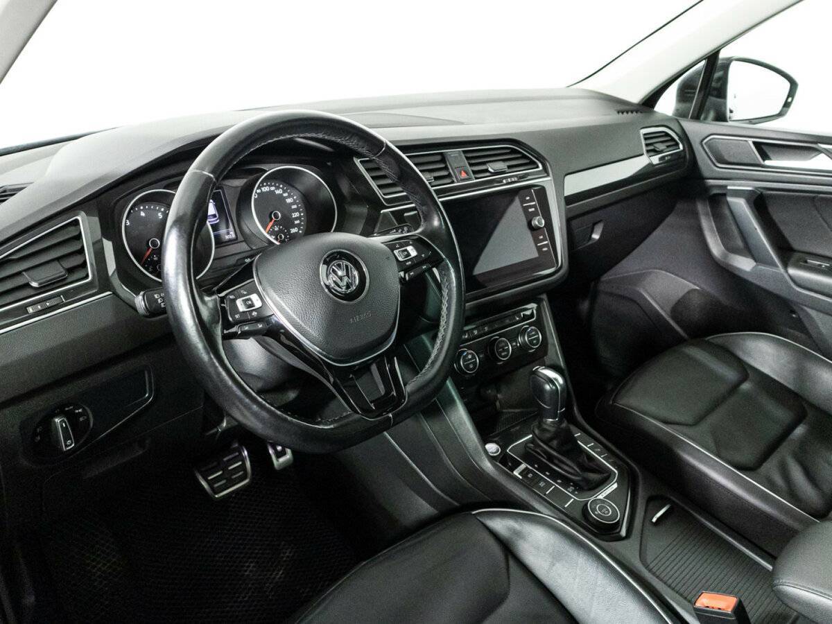 Volkswagen Tiguan, 2019 Фото №11