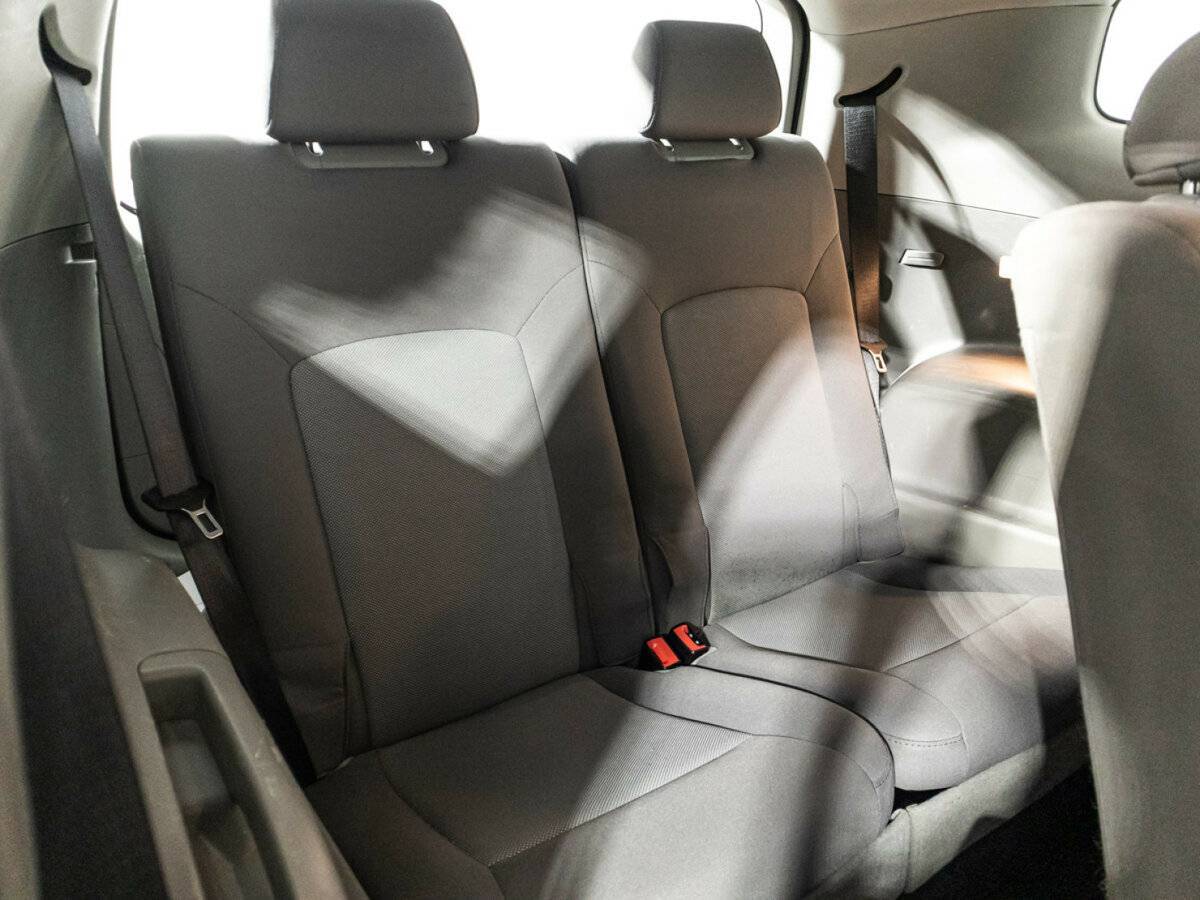 Chevrolet Orlando, 2012 Фото №15