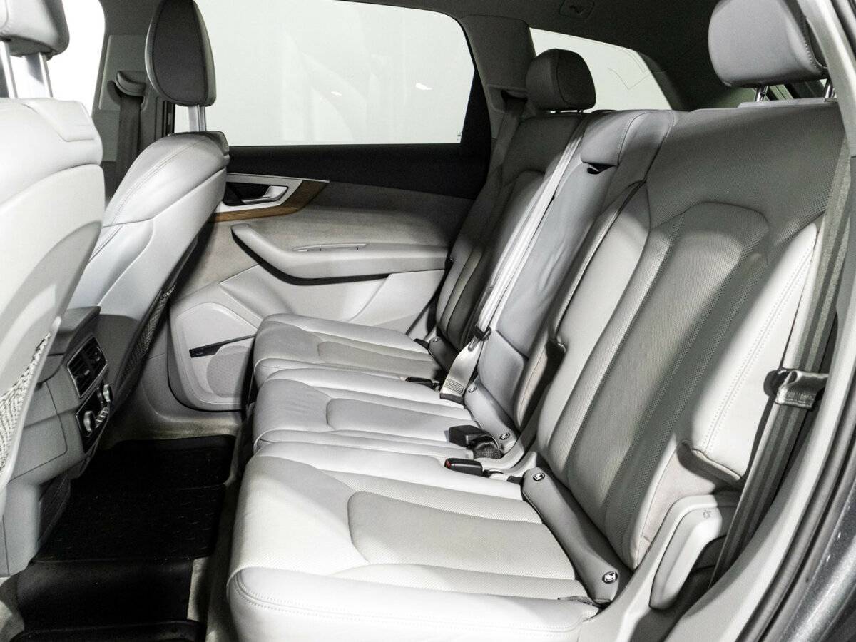 Audi Q7, 2017 Фото №10