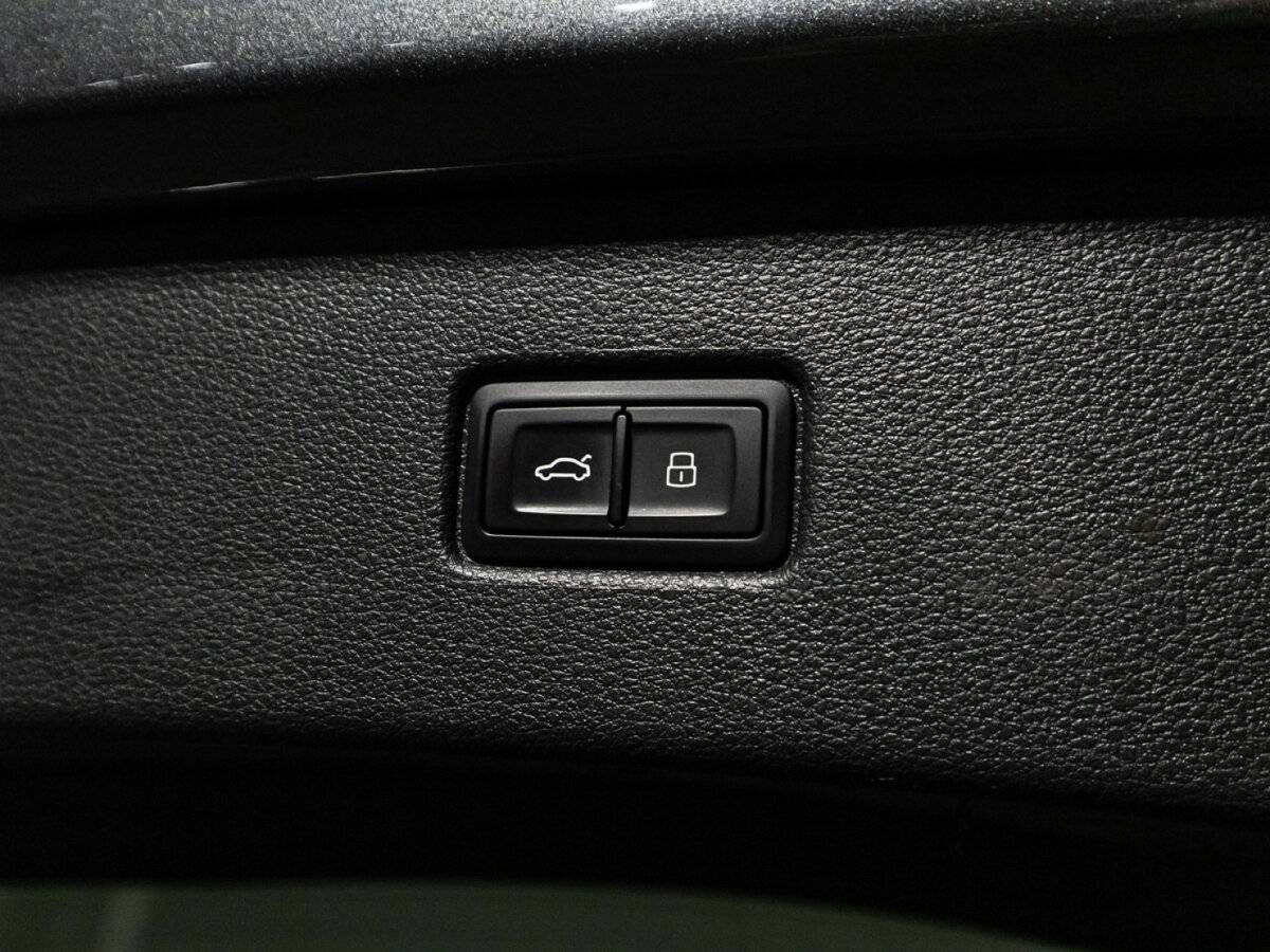 Audi Q7, 2017 Фото №15