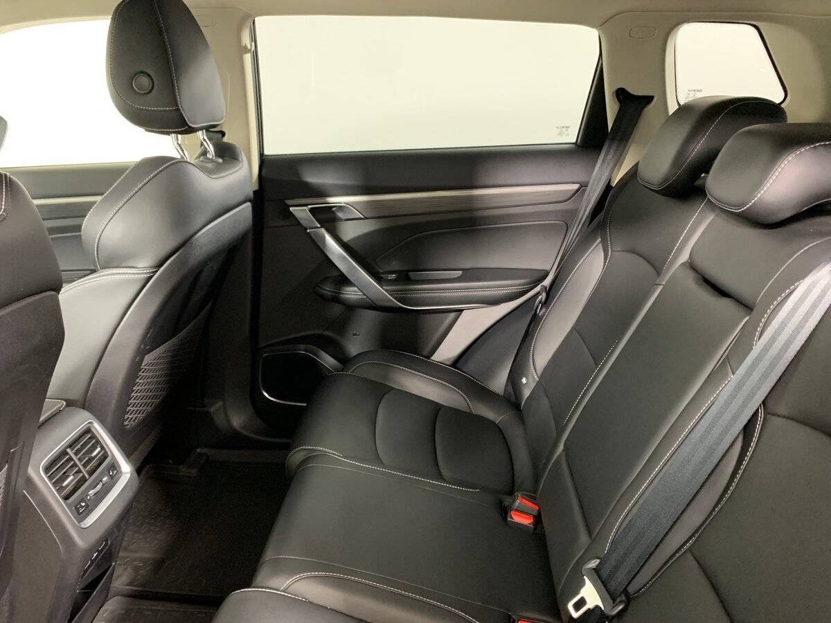 Geely Atlas Pro, 2023 Фото №19