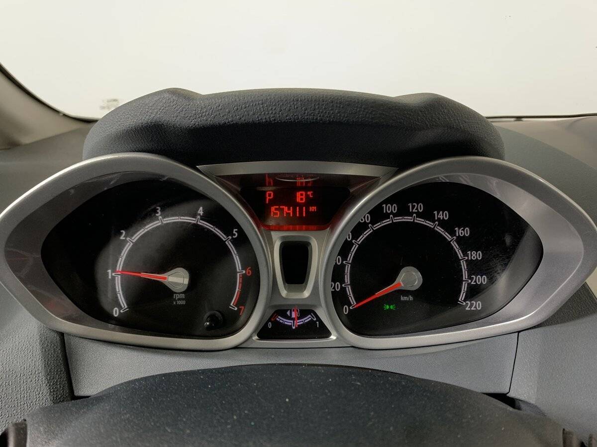 Ford Fiesta, 2011 Фото №15