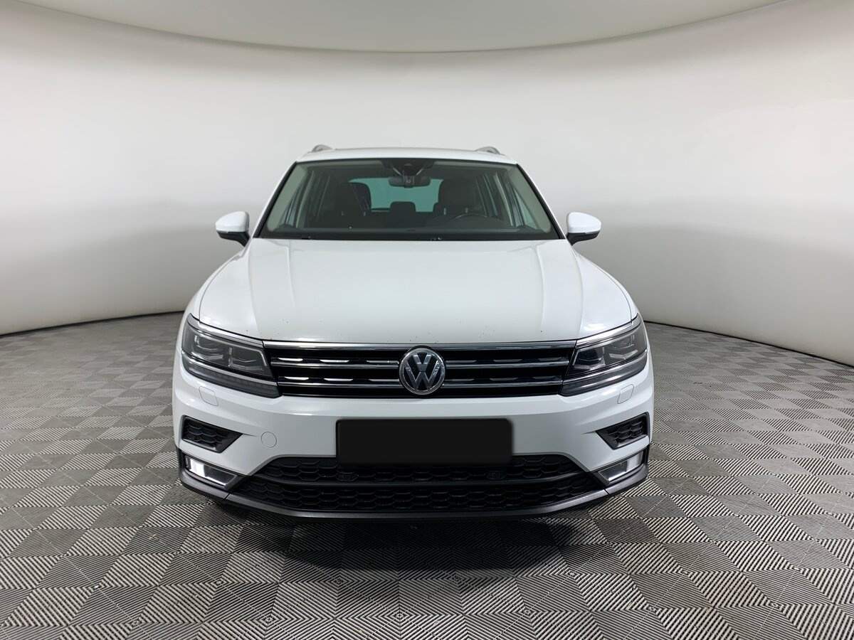 Volkswagen Tiguan, 2019 Фото №2