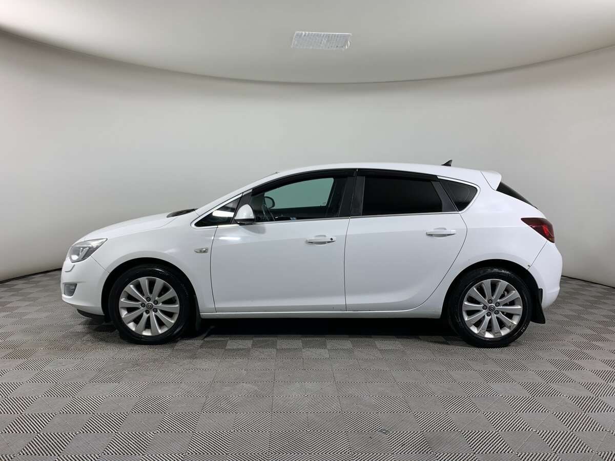 Opel Astra, 2011 - 186 000 км. | Фото №8