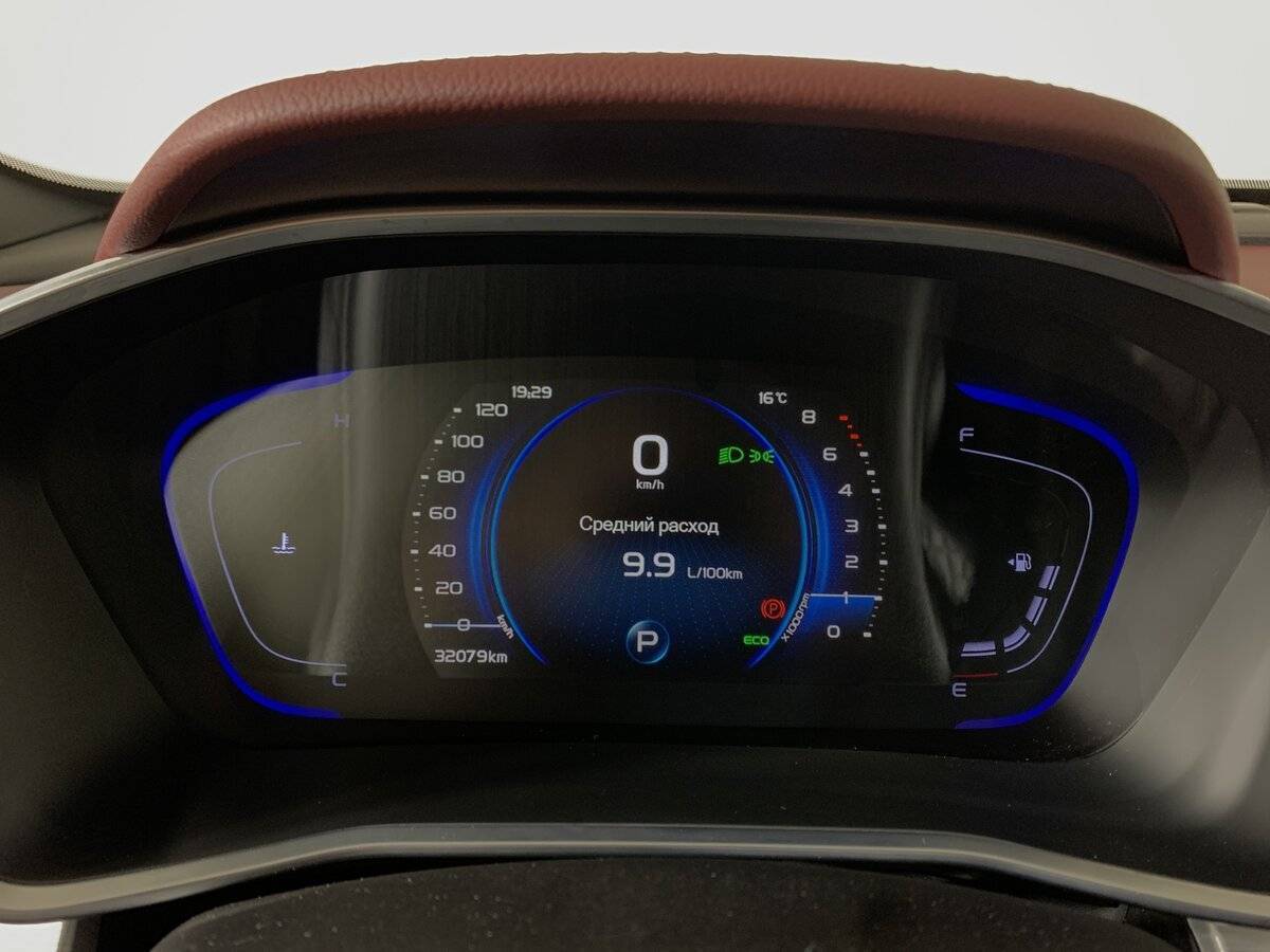 Geely Coolray, 2022 Фото №14