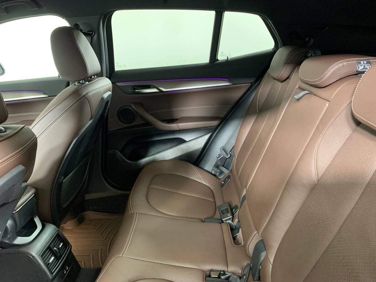 BMW X2 xDrive20i, 2020 Фото №19