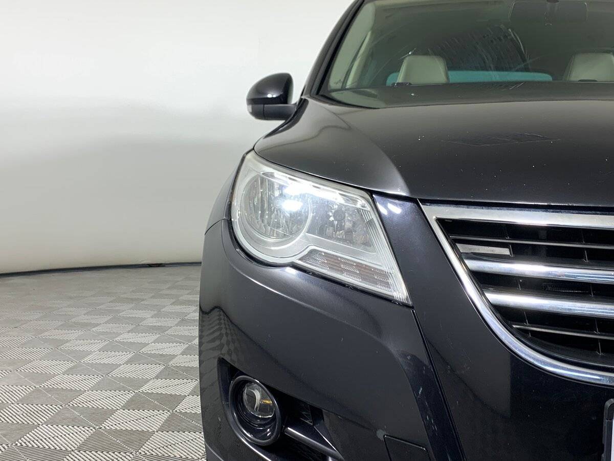 Volkswagen Tiguan, 2010 Фото №10