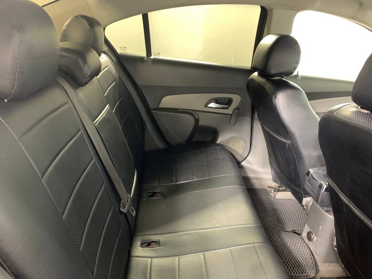 Chevrolet Cruze, 2010 Фото №17