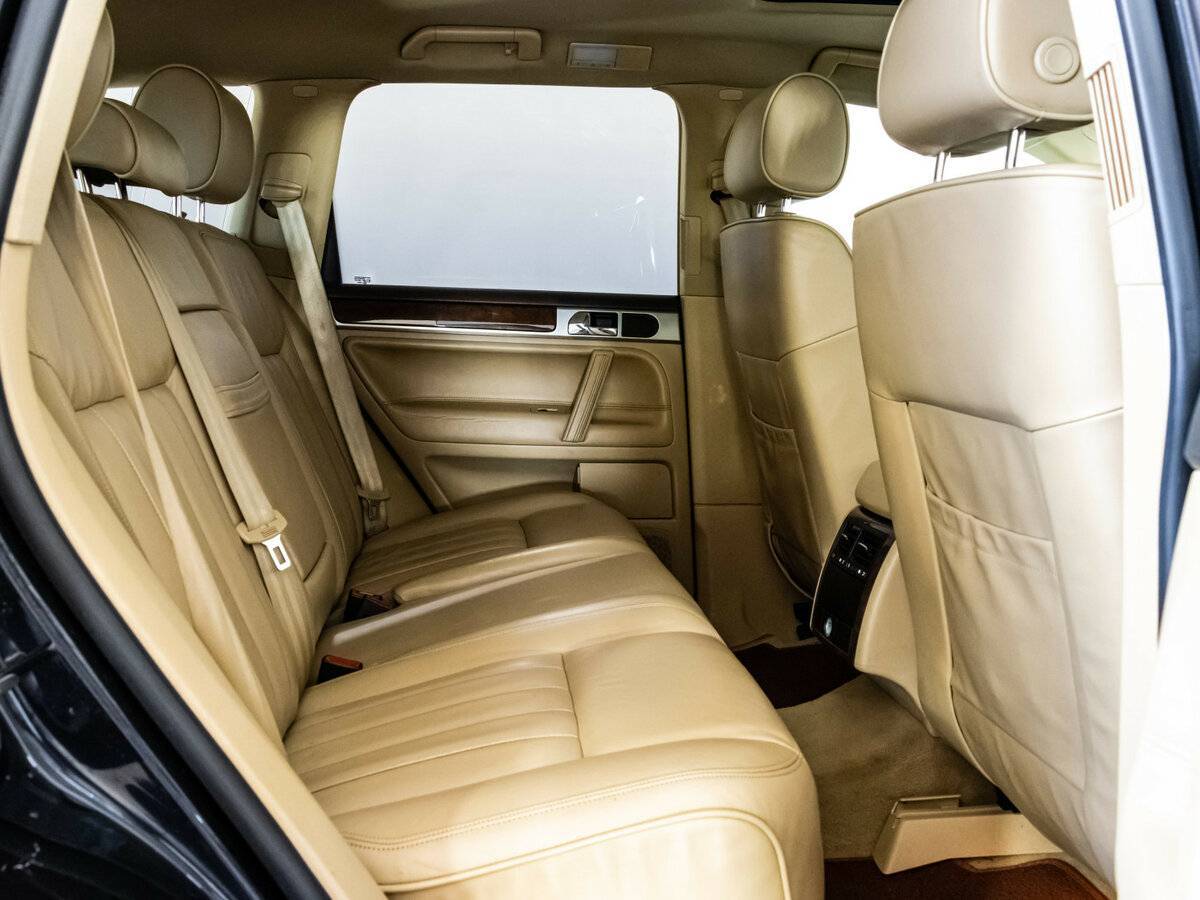 Volkswagen Touareg, 2009 Фото №20