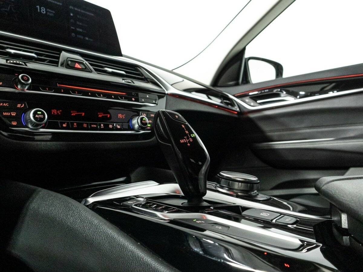 BMW 6 серии Gran Turismo 630d xDrive, 2018 Фото №24