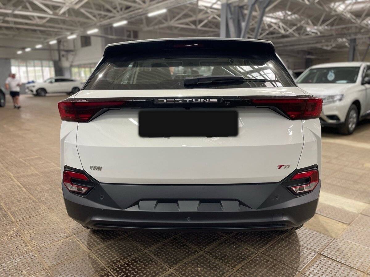FAW Bestune T77, 2023 Фото №6