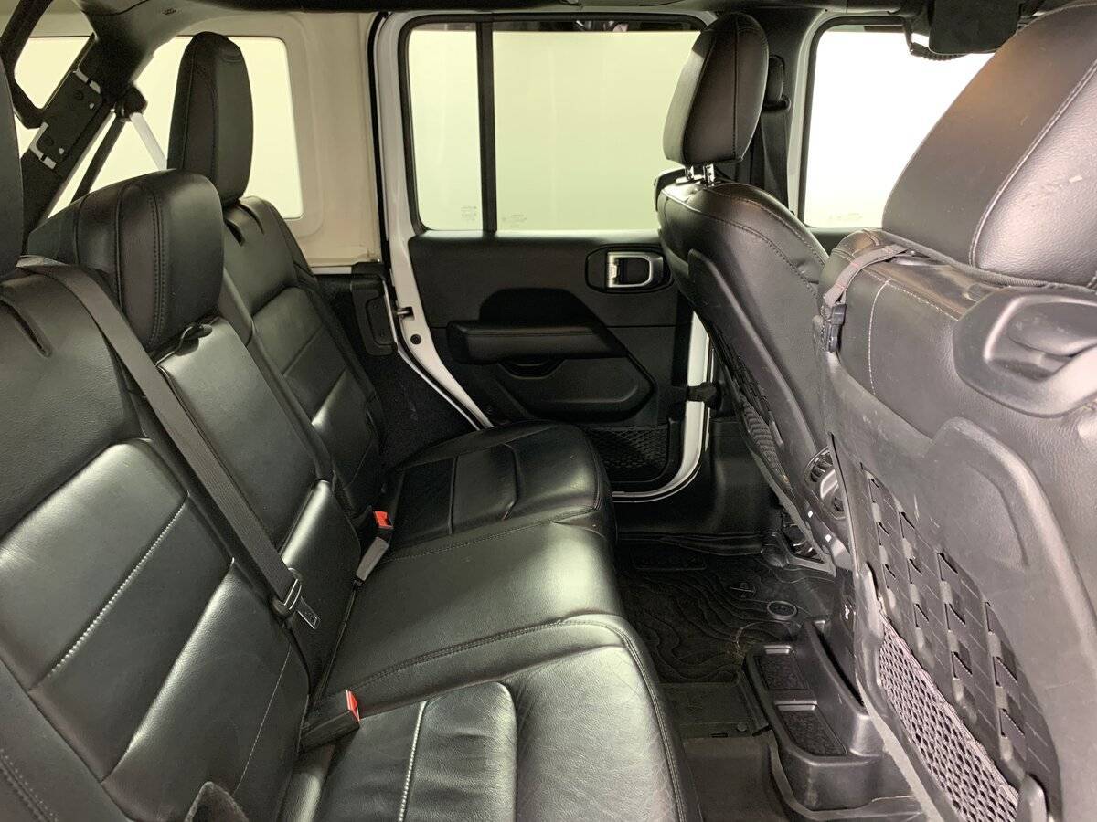 Jeep Wrangler, 2019 Фото №18