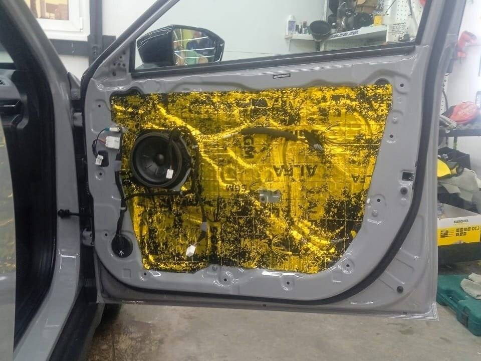 Changan UNI-V, 2023 Фото №10