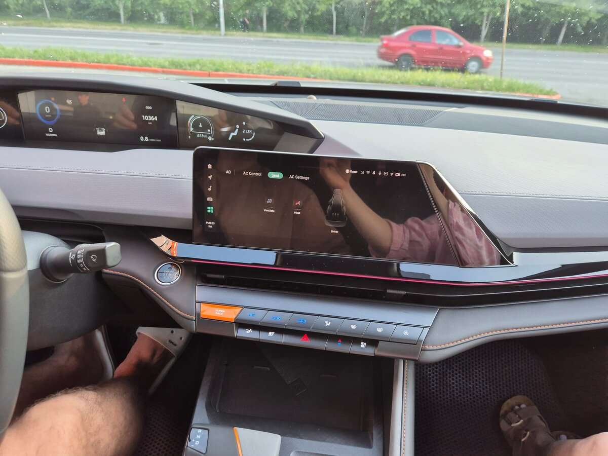 Changan UNI-V, 2023 Фото №17