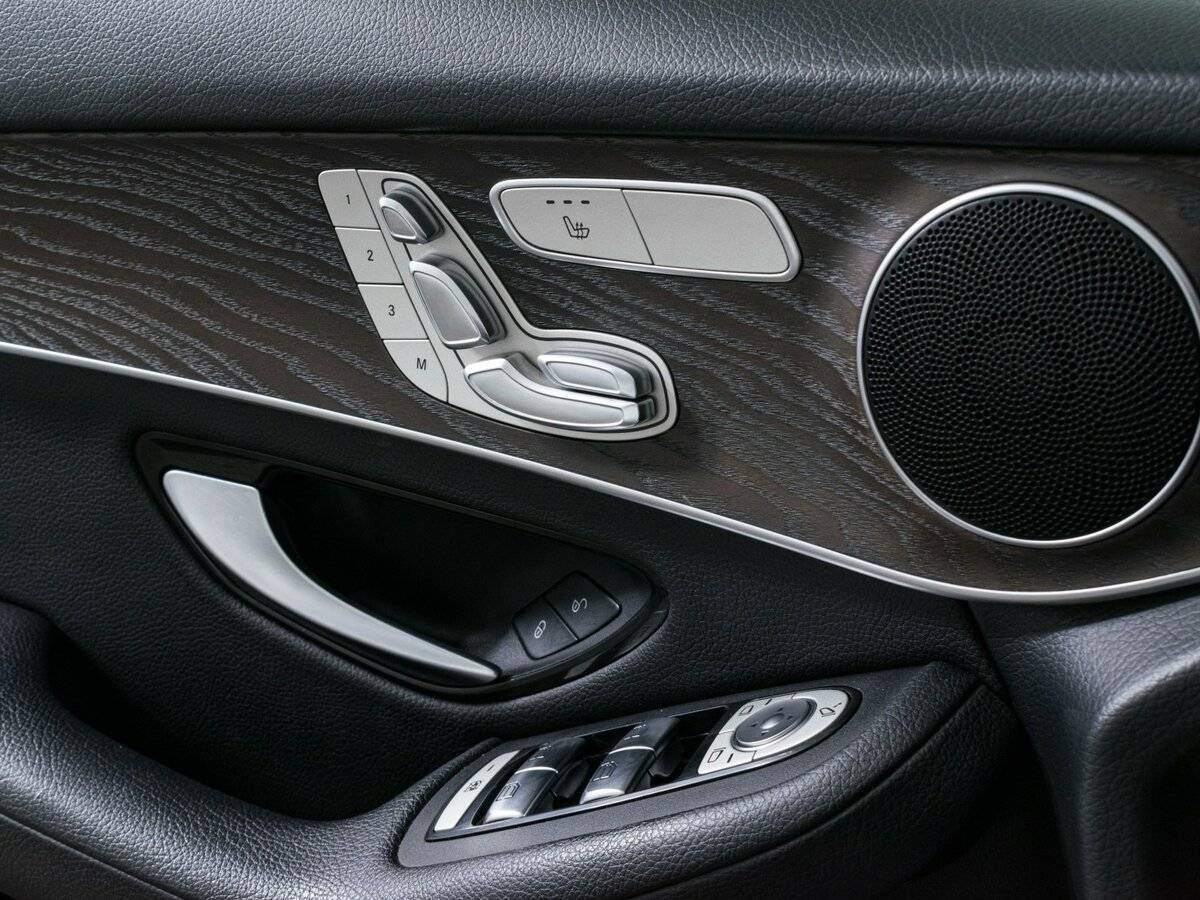 Mercedes-Benz GLC 300 d, 2020 Фото №18