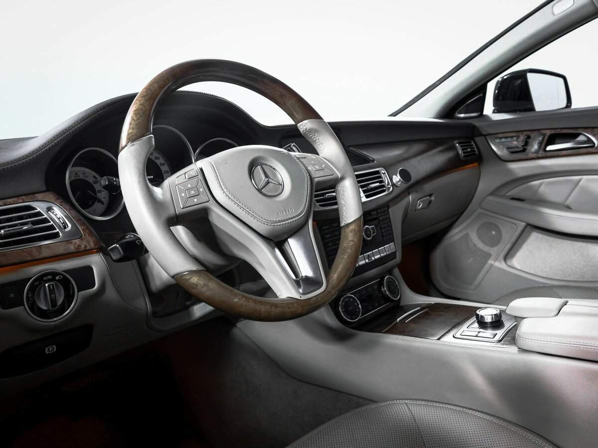 Mercedes-Benz CLS 350, 2012 Фото №14