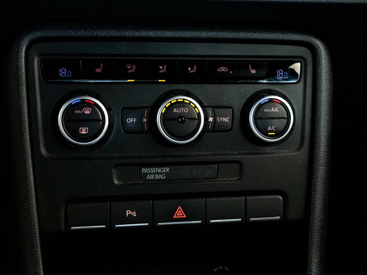 Volkswagen Beetle, 2013 Фото №17