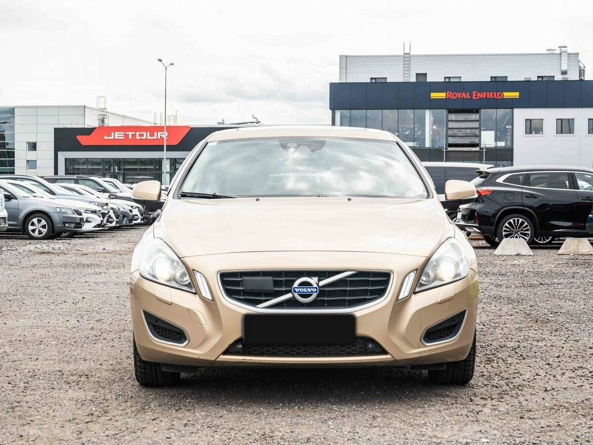 Volvo S60, 2011 - 215 300 км. | Фото №2