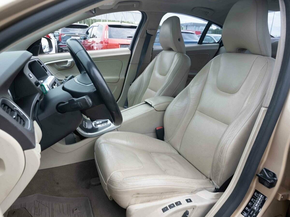 Volvo S60, 2011 - 215 300 км. | Фото №7