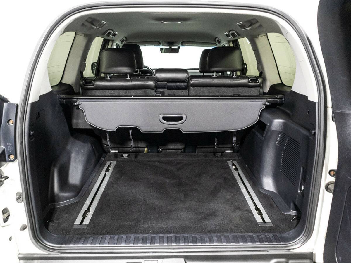 Toyota Land Cruiser Prado, 2019 Фото №15