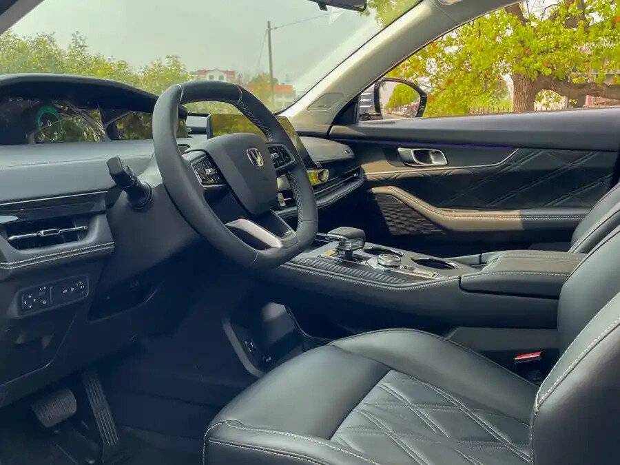 Changan UNI-K iDD, 2022 - 100 км. | Фото №6