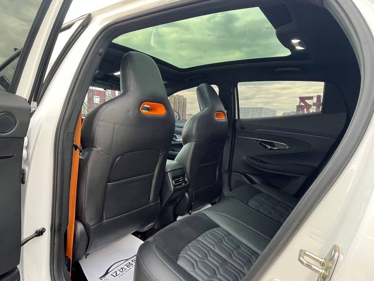 Changan UNI-T, 2022 Фото №11