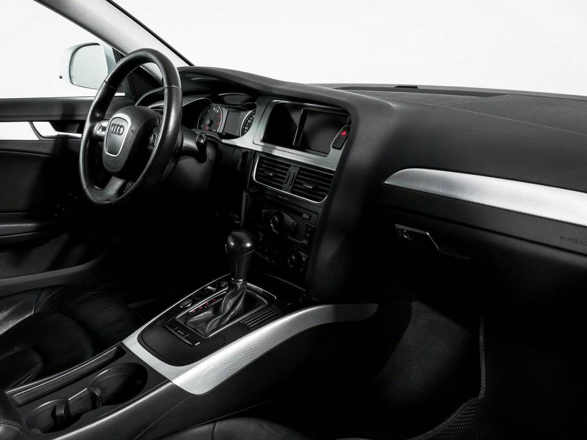 Audi A4, 2008 Фото №9