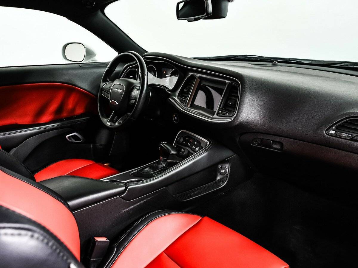 Dodge Challenger, 2022 Фото №8