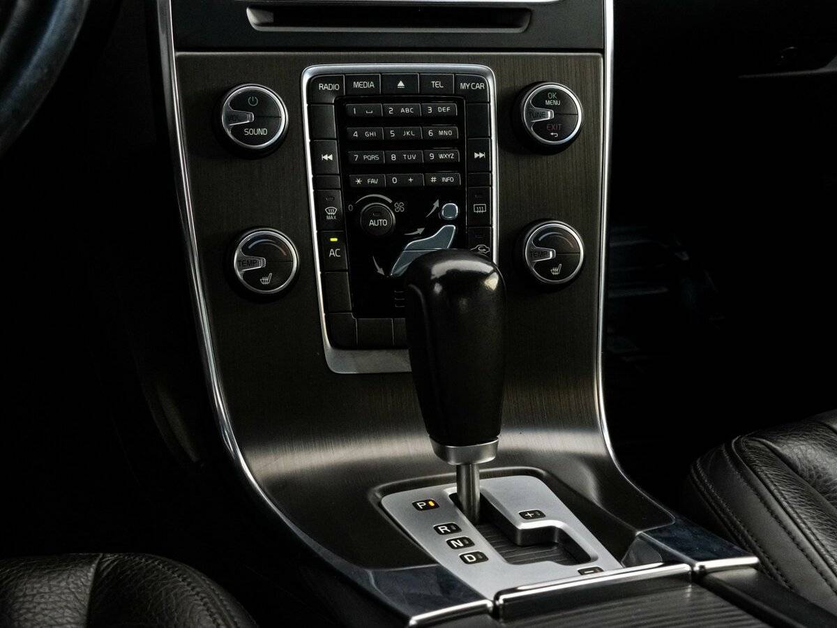 Volvo S60, 2011 Фото №13