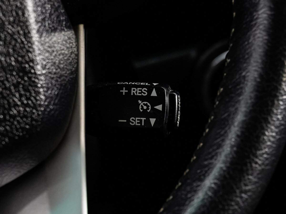 Toyota Fortuner, 2018 Фото №17