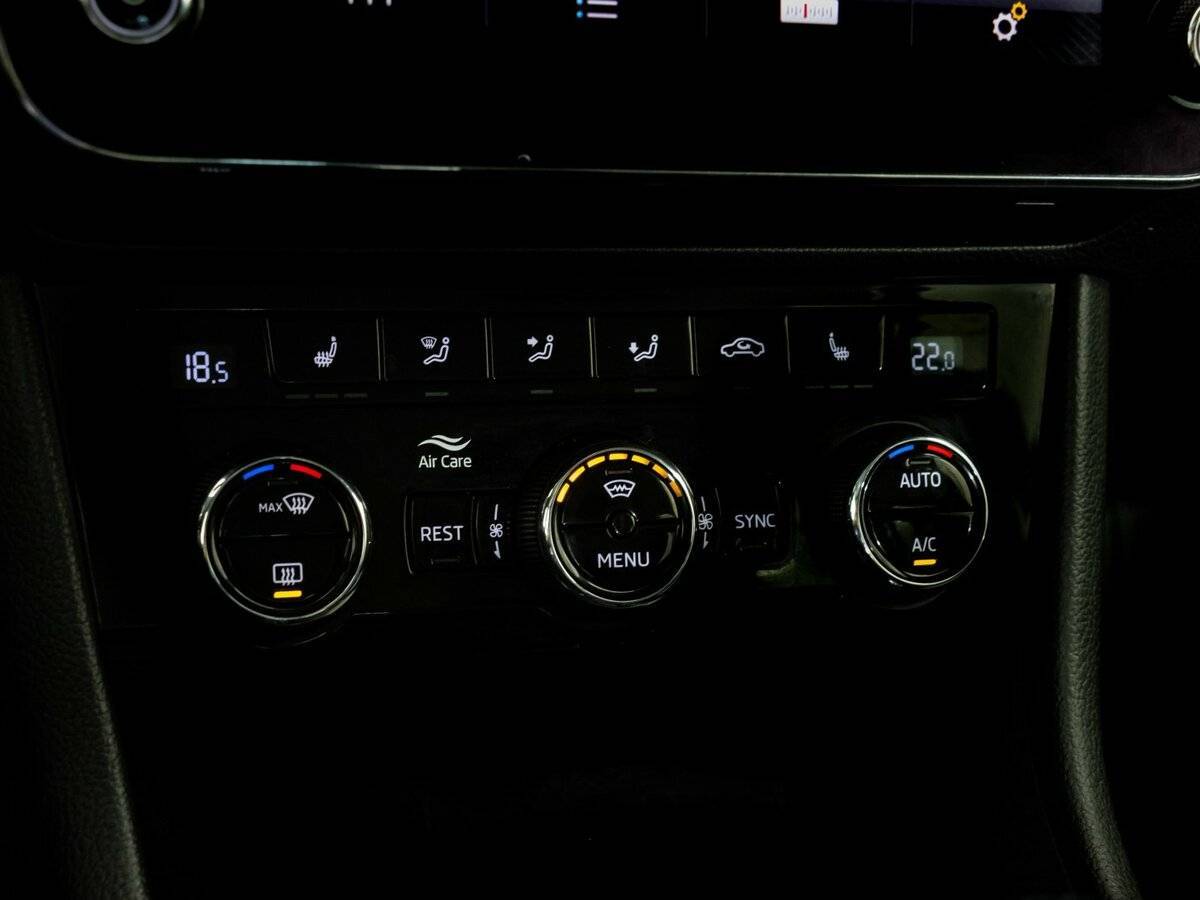 Skoda Superb, 2017 Фото №17