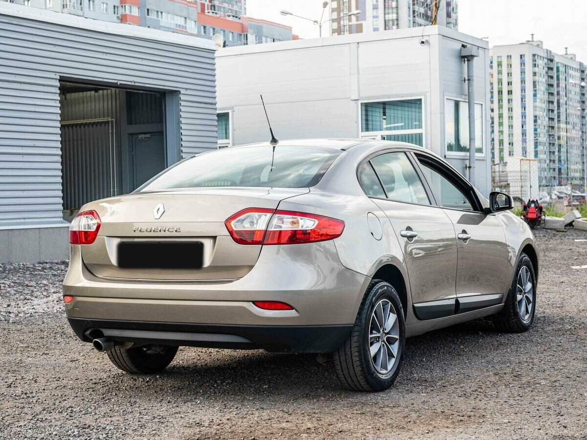 Renault Fluence, 2010 Фото №6
