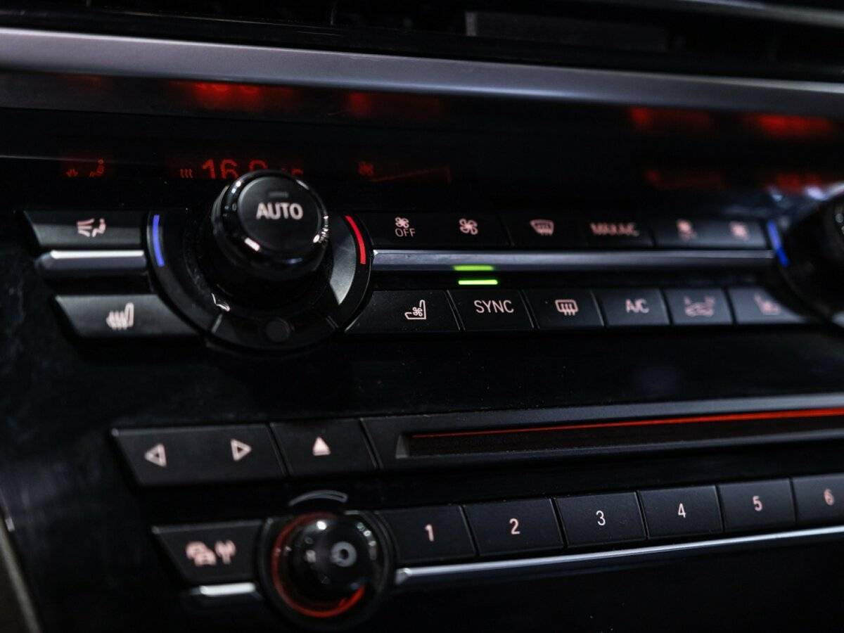 BMW X5 40d, 2014 Фото №30