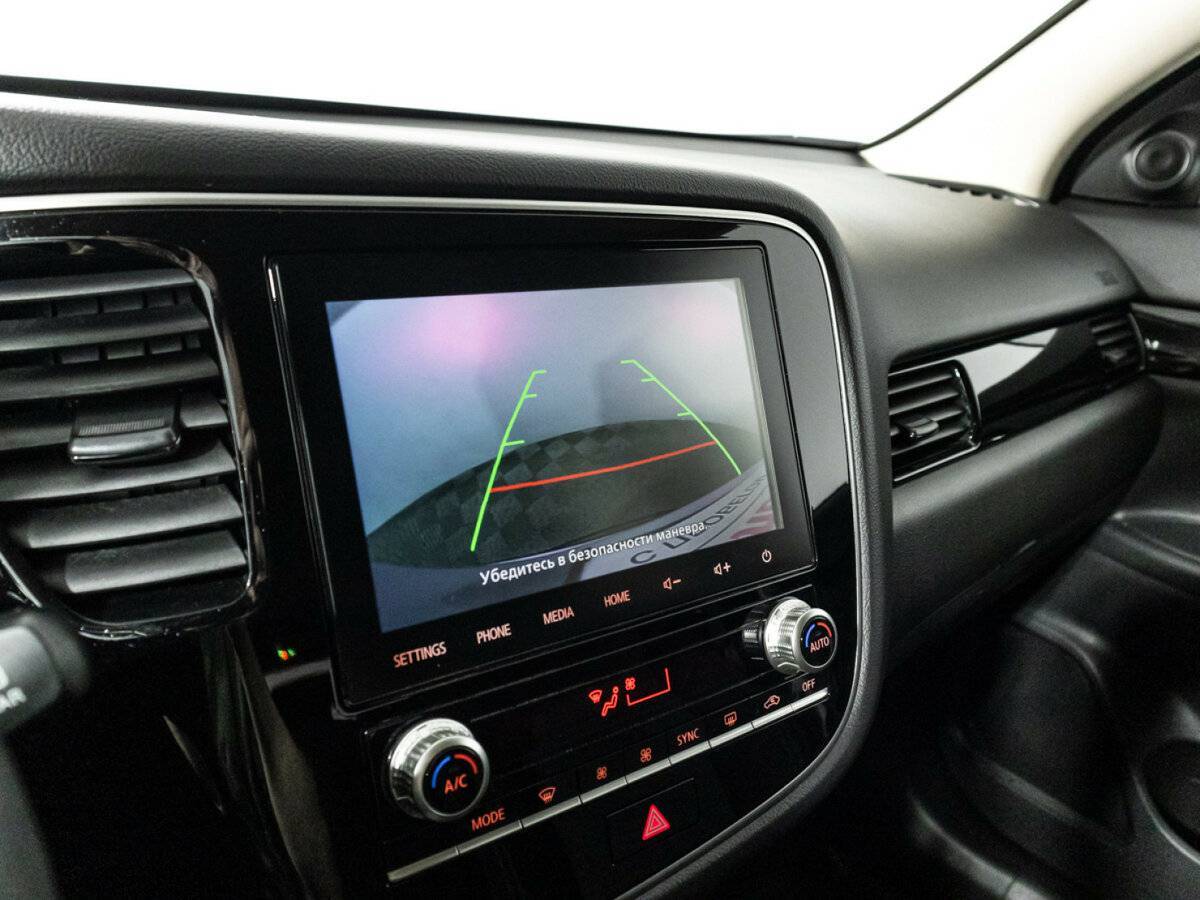 Mitsubishi Outlander, 2022 Фото №15