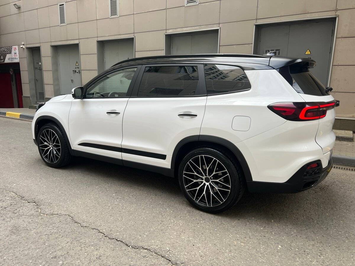 Chery Tiggo 8, 2023 Фото №7