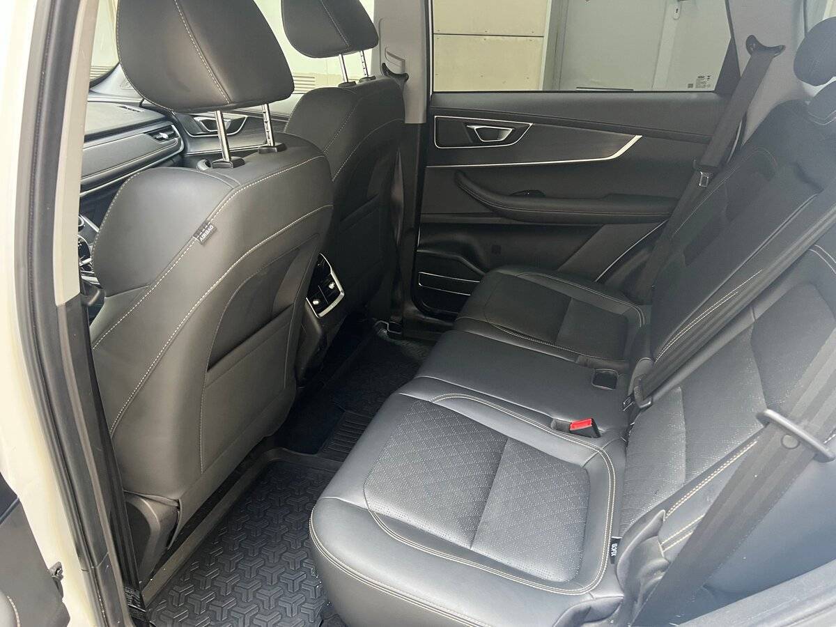 Chery Tiggo 8, 2023 Фото №12