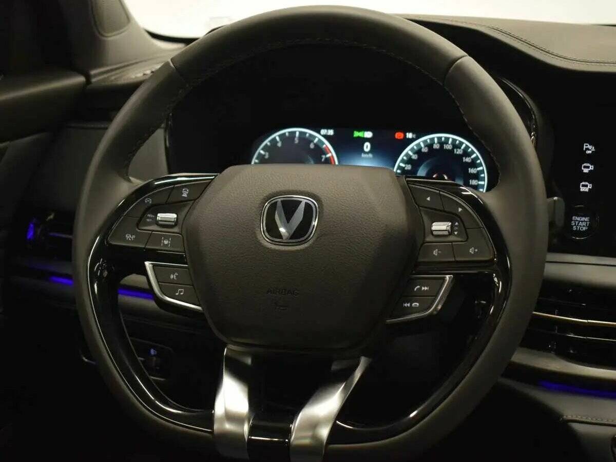 Changan CS95, 2023 Фото №8