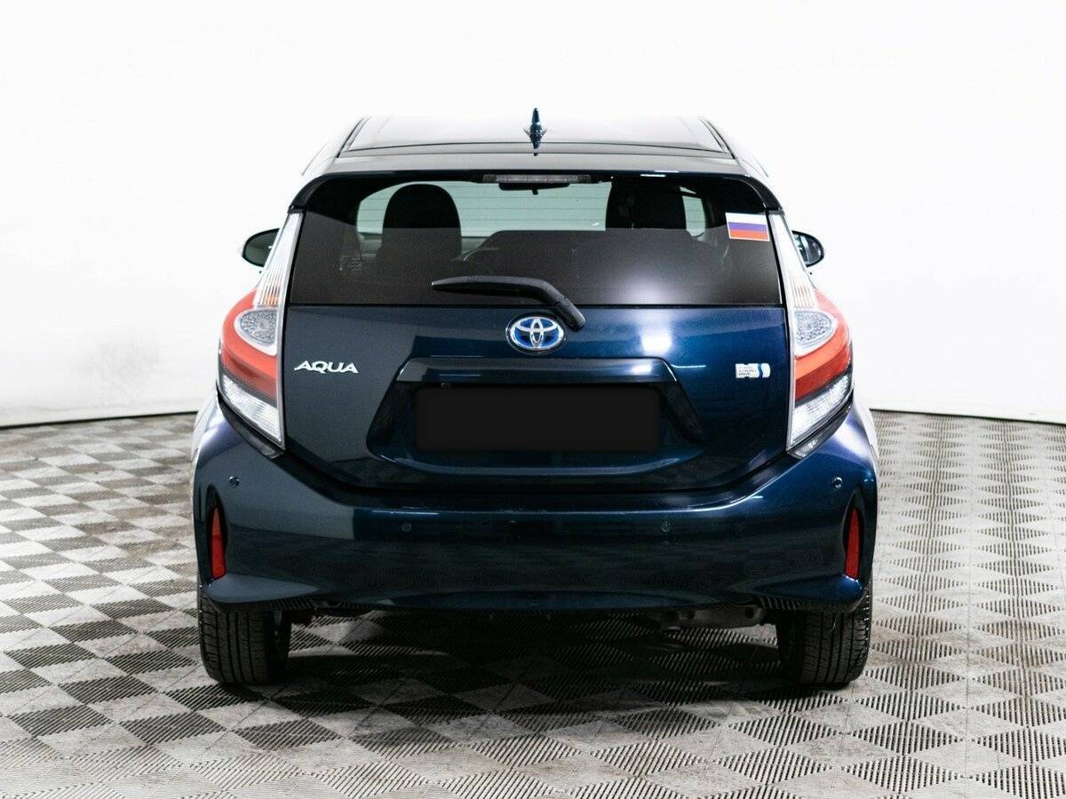 Toyota Aqua, 2018 - 98 696 км. | Фото №5
