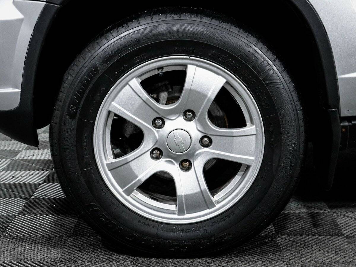 Chevrolet Niva, 2010 Фото №15