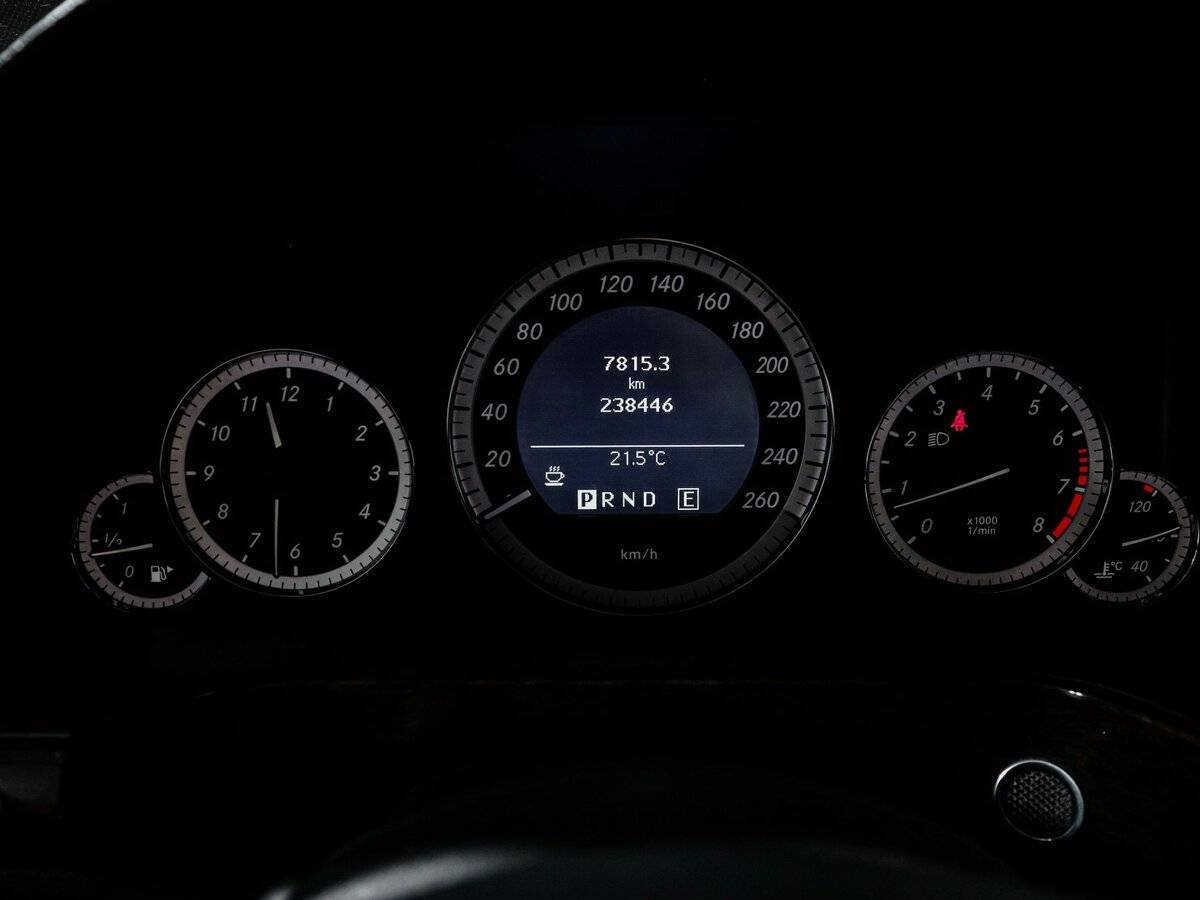 Mercedes-Benz E-Класс 200 5G-Tronic, 2010 Фото №11