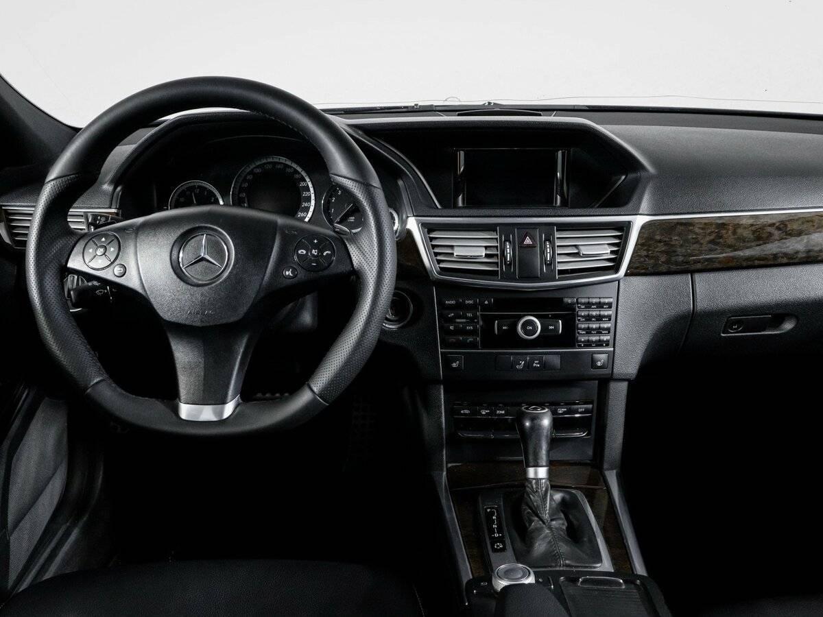 Mercedes-Benz E-Класс 200 5G-Tronic, 2010 Фото №12