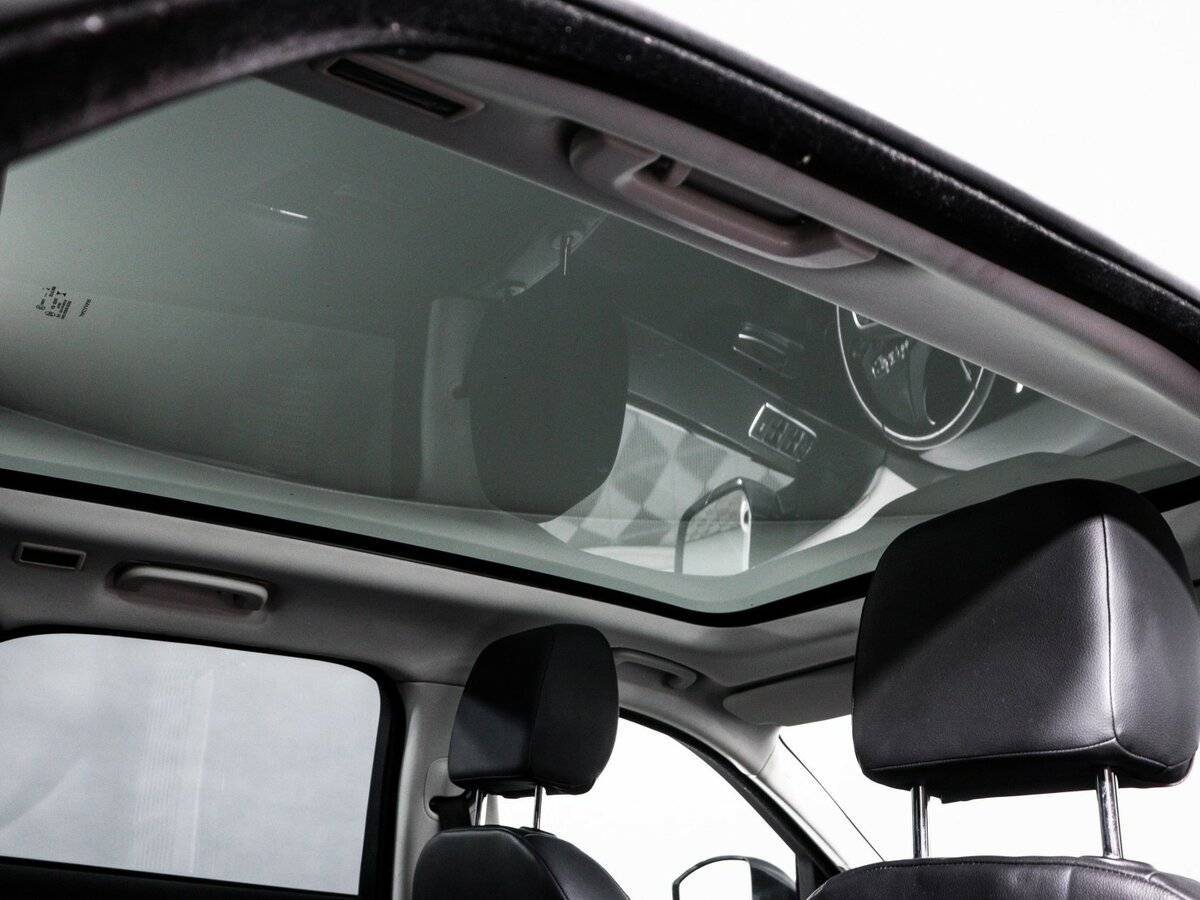 Jaguar F-Pace, 2016 Фото №16