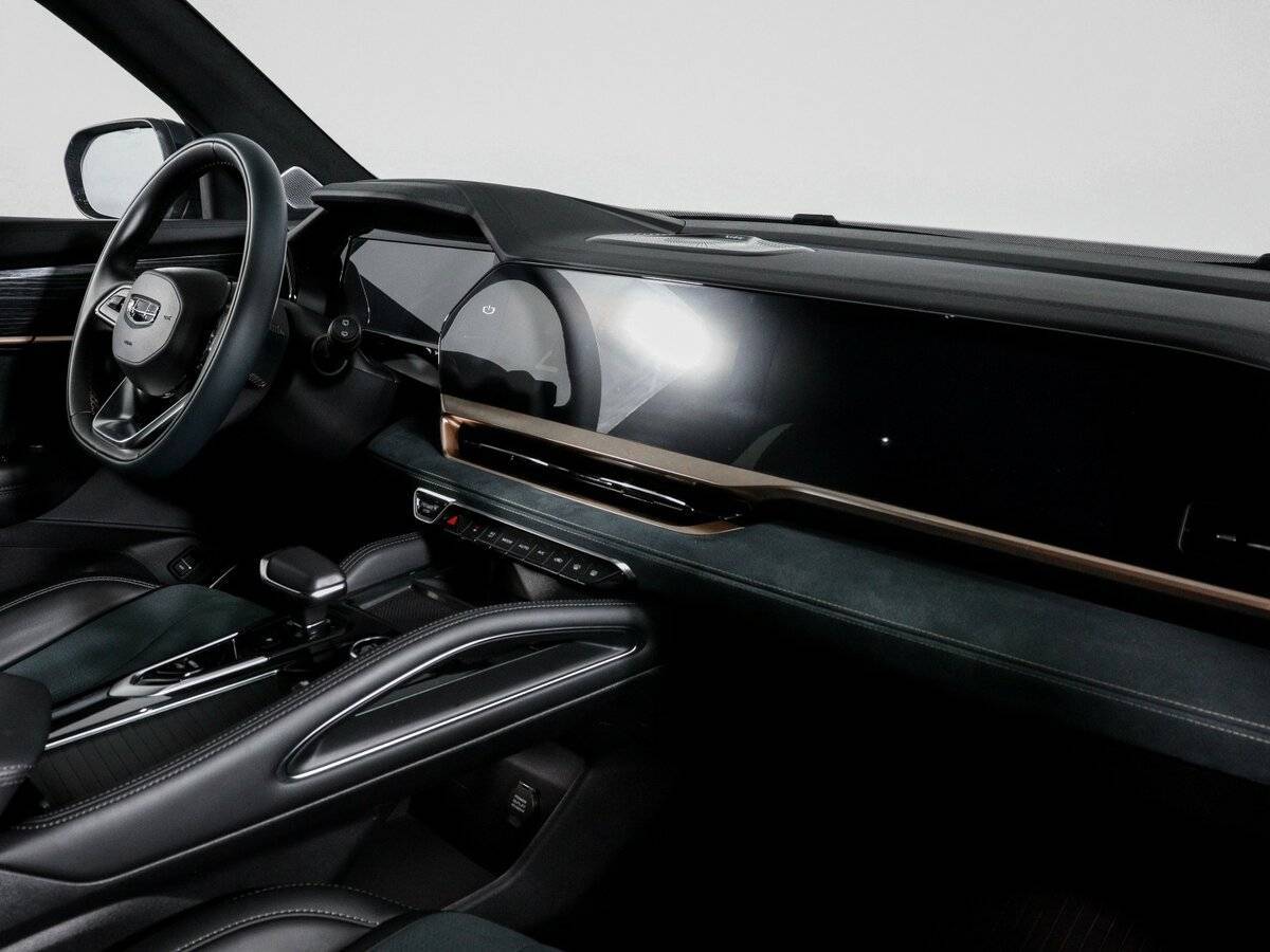 Geely Monjaro, 2023 Фото №9