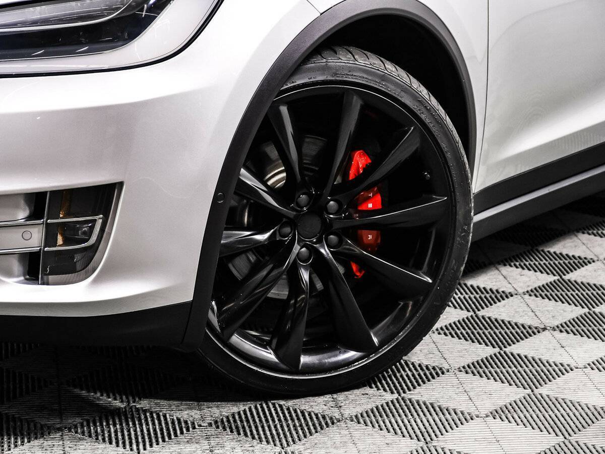 Tesla Model X P90D, 2016 Фото №14
