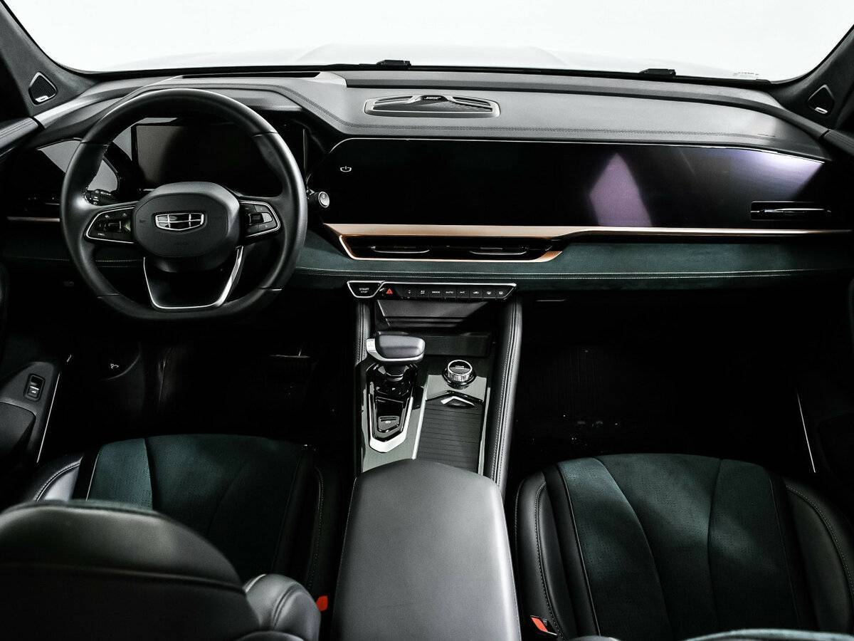 Geely Monjaro, 2022 Фото №11