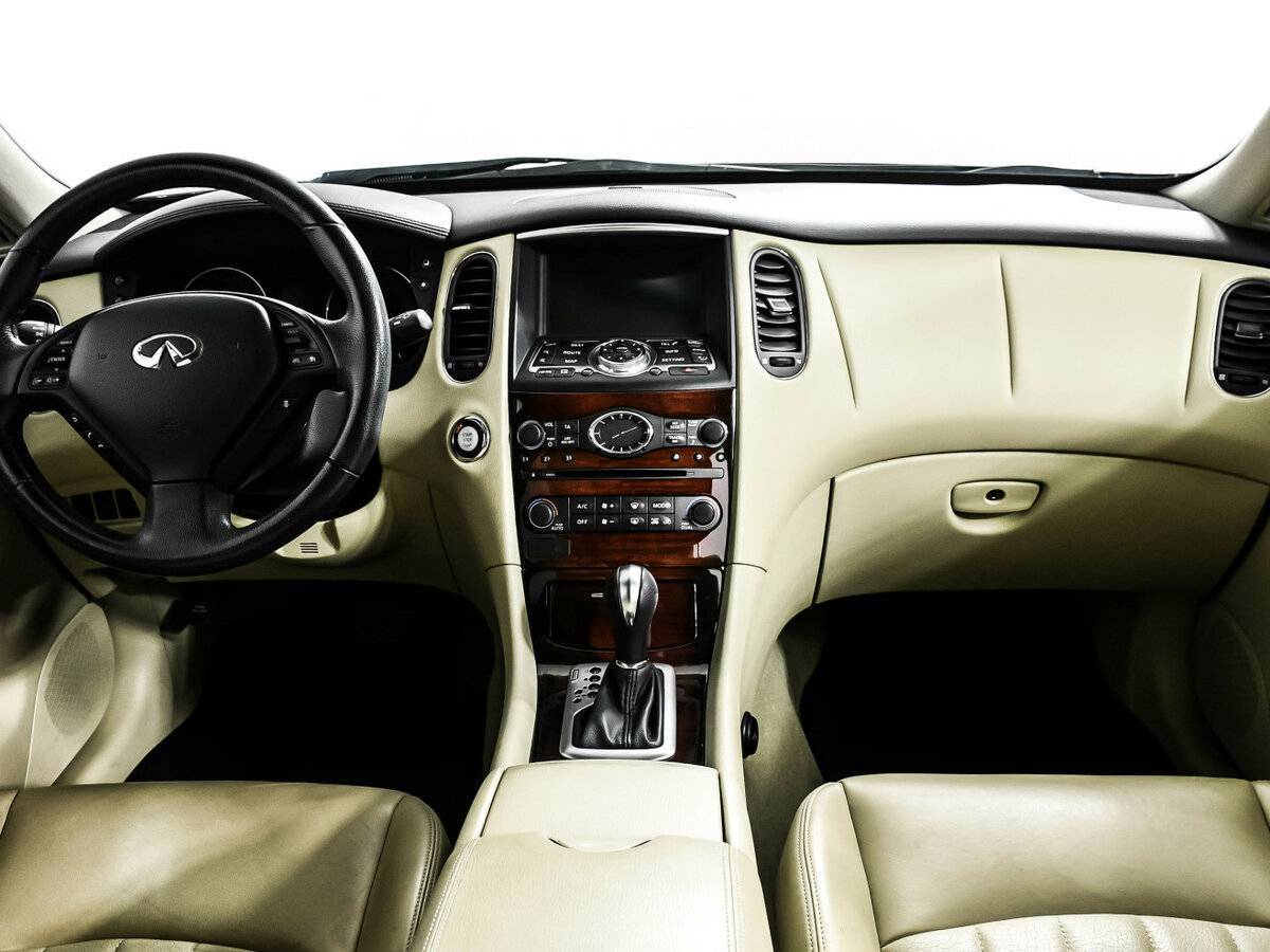 Infiniti QX50, 2015 Фото №11